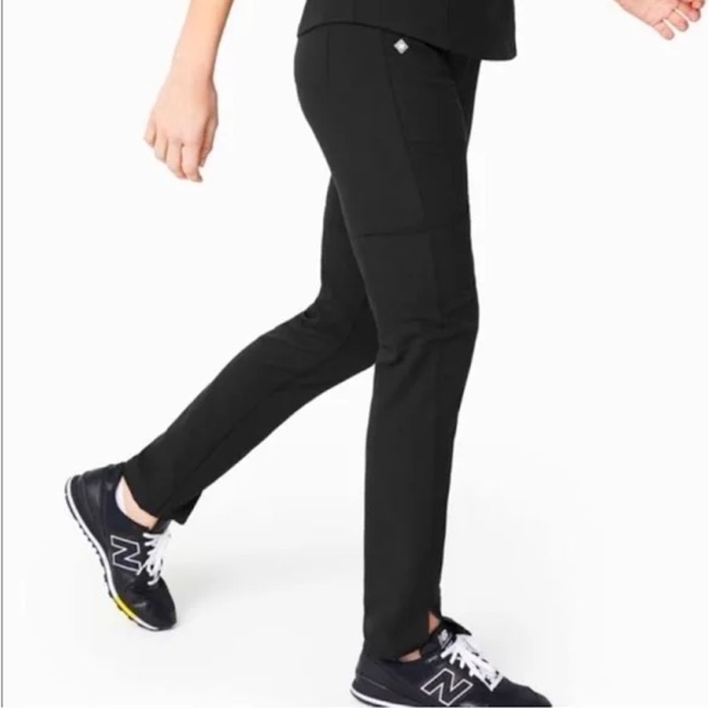 Figs Kochi Black XS scrub pants limited edition